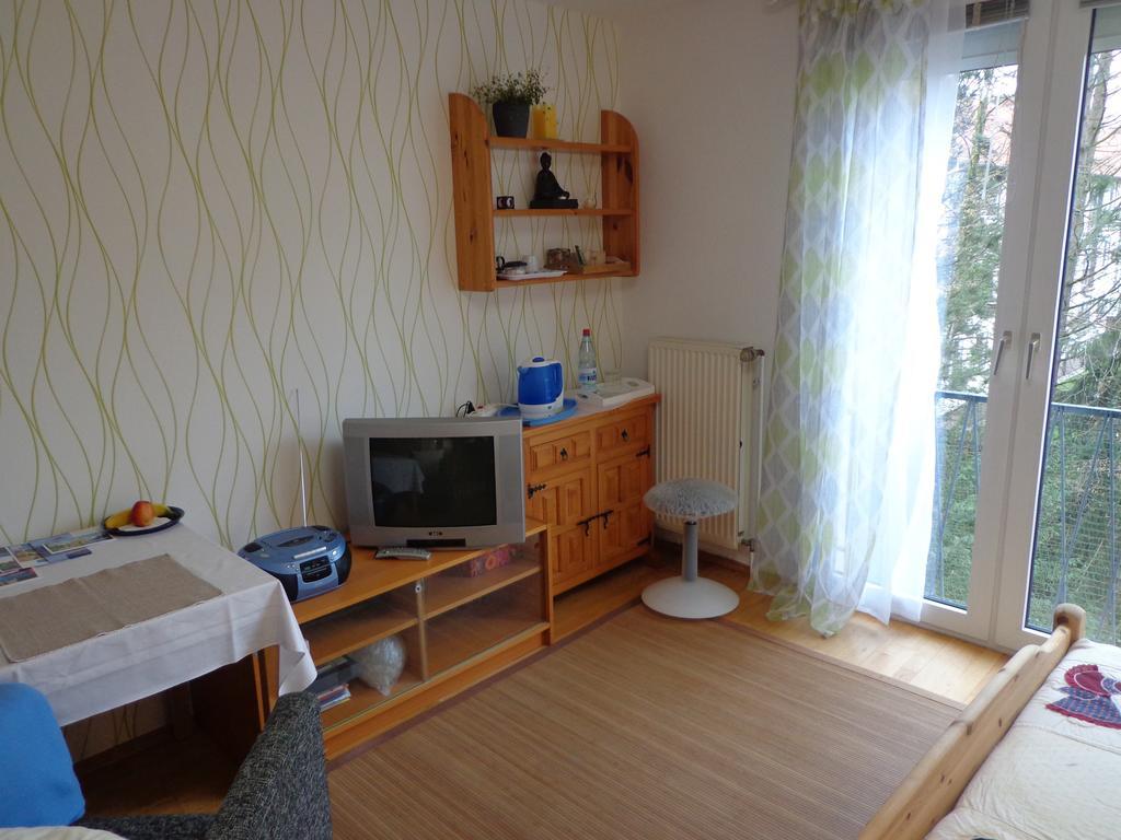 Apartments Naehe Messe - Room Agency Hanovre Extérieur photo