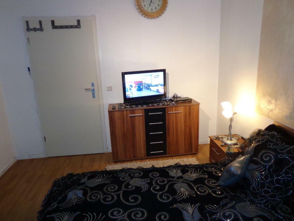 Apartments Naehe Messe - Room Agency Hanovre Extérieur photo